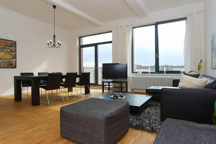 Spacious Studio Apartment Friedrichshain ベルリン 部屋 写真